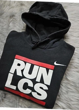 Sweat à capuche Nike - Logo brodé - Taille S, merk: Nike, staat: Heel goed, maat: S, € 15,00, € 16,45 inclusief Kopersbescherming