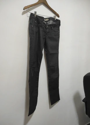 Pantalón vaquero Lee principios de los 2000 por 1 euro., marque: Lee, état: Très bon état, taille: M, 1,00 €, 1,75 € Protection acheteurs incluse