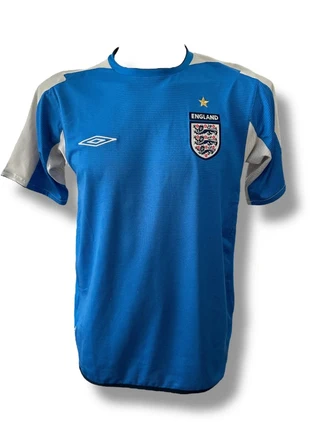 Maillot football Angleterre Umbro taille M vintage, merk: Umbro, staat: Heel goed, maat: M, € 50,00, € 53,20 inclusief Kopersbescherming Pro