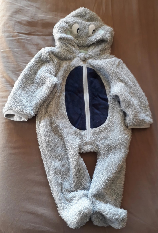 Surpyjama bébé garcon en maille peluche avec motif dragon (6mois)