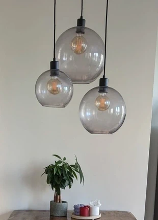 Hanglamp met 3 rookglas bollen, merk: lucide, staat: Heel goed, € 59,00, € 62,65 inclusief Kopersbescherming