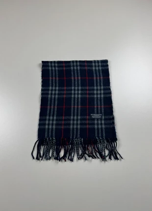 🔹 Écharpe Burberry bleu authentique, brand: Burberry, condizioni: Ottime, €28.00, €30.10 include la Protezione acquisti Pro