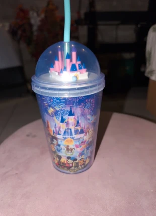 Verre Disney collab Joey Chou, marke: Disney, zustand: Sehr gut, 10,00 €, 11,20 € inklusive Vinted-Käuferschutz