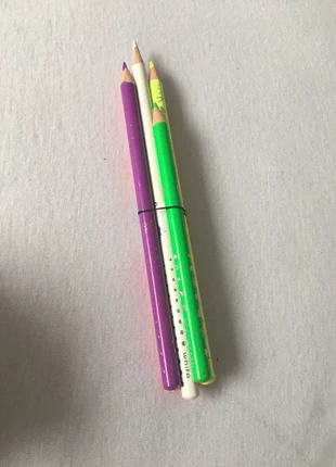 Lot de 6 crayons top model , condition: Good, €3.00, €3.85 includes Buyer Protection