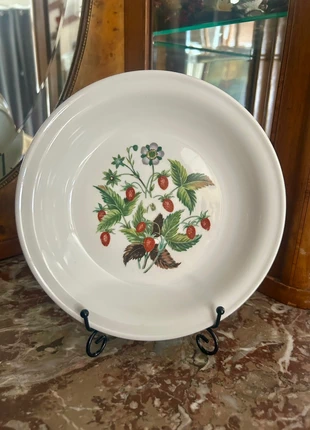 Assiette vintage porcelaine de Paris Les fruits sauvage, marque: Porcelaine de Paris, état: Très bon état, 12,00 €, 13,30 € Protection acheteurs incluse