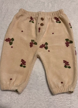 Hema broekje, brand: Hema, condizioni: Ottime, taglia: 3-6 mesi / 62 cm, €2.49, €3.31 include la Protezione acquisti