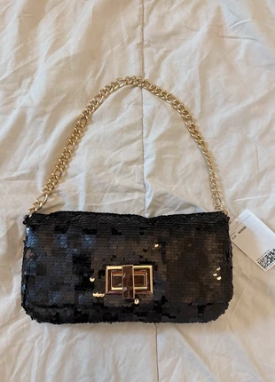 Pochette sequin noir, marque: H&M, état: Neuf avec étiquette, 20,00 €, 21,70 € Protection acheteurs incluse