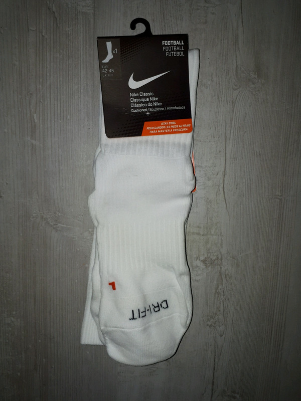Chaussettes Blanche Nike 42-46 neuves