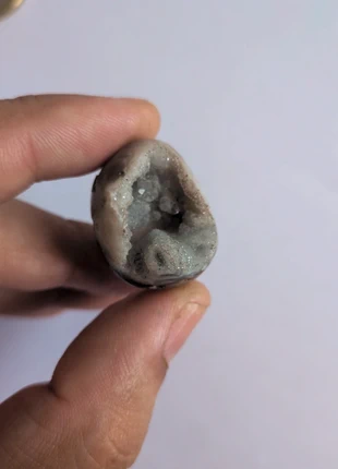 Pequeña geoda cabujón perfecta para montar o colección, brand: Nature, condizioni: Nuovo senza cartellino, €3.00, €3.85 include la Protezione acquisti