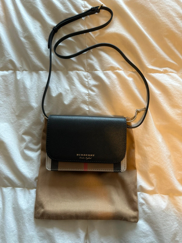 Burberry Hampshire crossbody Bag Vinted