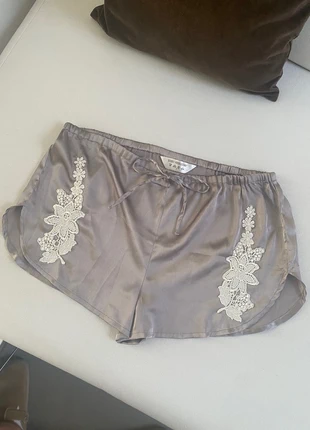 Pyjamabroekje / lace satin lingerie short in S, merk: Vintage Dressing, staat: Heel goed, maat: S / 36 / 8, € 3,00, € 3,85 inclusief Kopersbescherming