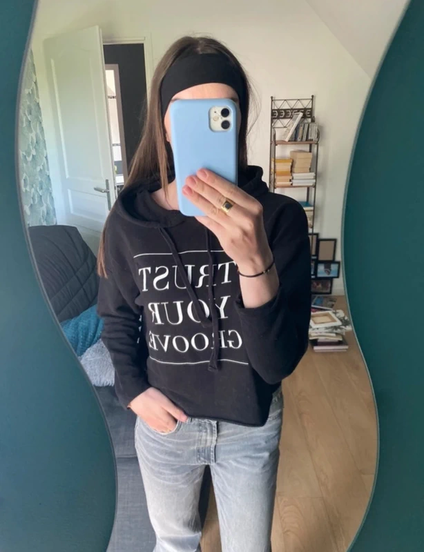 sweat avec inscriptions S
