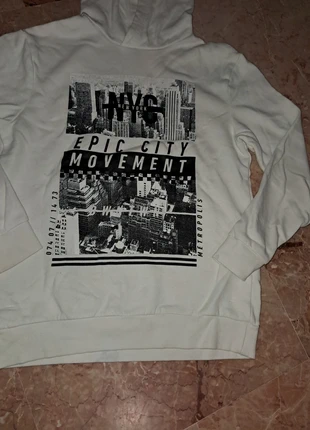 Felpa invernale bambino 12 anni, merk: H&M, staat: Heel goed, maat: 12 jaar / 152 cm, € 4,00, € 4,90 inclusief Kopersbescherming