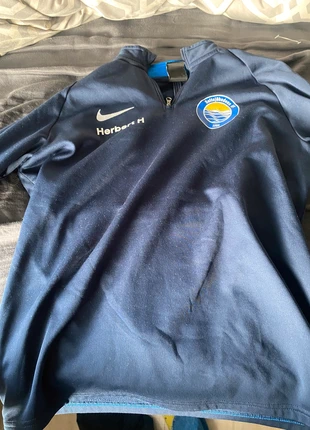 Nike trui, merk: Nike, staat: Heel goed, maat: XL / 42 / 14, € 7,00, € 8,05 inclusief Kopersbescherming