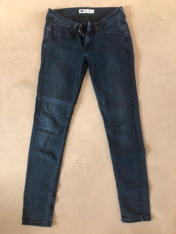 oscuros Levi's - Vinted