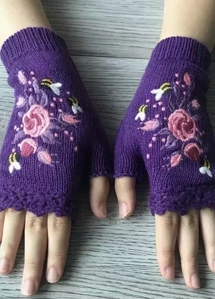 Gants sans doigts femme violets – tricot brodé fleurs – style bohème hiver, marque: elle&lui, état: Très bon état, taille: Taille unique, 22,99 €, 24,84 € Protection acheteurs incluse