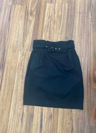 Rock mit Gürtel und Taschen , merk: H&M, staat: Nieuw zonder prijskaartje, maat: M / 38 / 10, € 5,00, € 5,95 inclusief Kopersbescherming