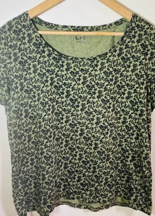 T shirt femme en coton taille 44 / la halle, marke: La Halle, zustand: Sehr gut, größe: XXL / 44 / 16, 5,00 €, 5,95 € beinhaltet Vinted-Käuferschutz Pro