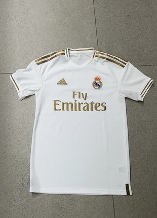 Shirt Real Madrid 18/19, brand: adidas, condizioni: Nuovo senza cartellino, taglia: S, €55.00, €58.45 include la Protezione acquisti