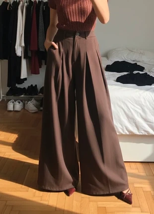 Pantalon large femme taille S marron, marque: Aesthetic, état: Très bon état, taille: S / 36 / 8, 35,00 €, 37,45 € Protection acheteurs incluse