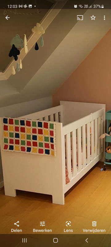 armoede envelop kruipen Mooie babykamer!! Bopita Merel Ledikant, commode en opzetstuk voor  verzorgingskussen - Vinted