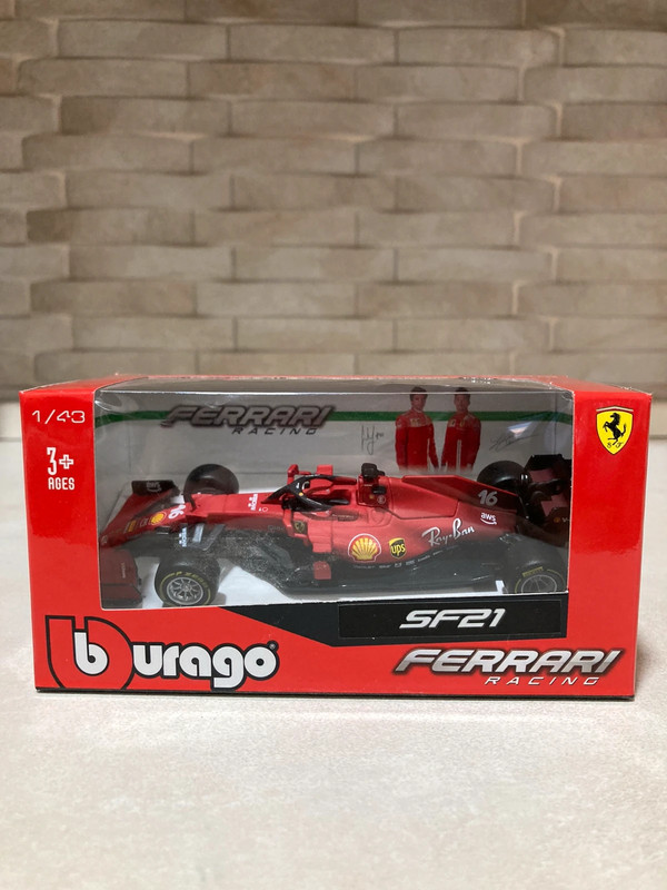 Ferrari F1 formula 1 SF21 Leclerc 16 Burago 1:43 gadget collezione auto  macchina