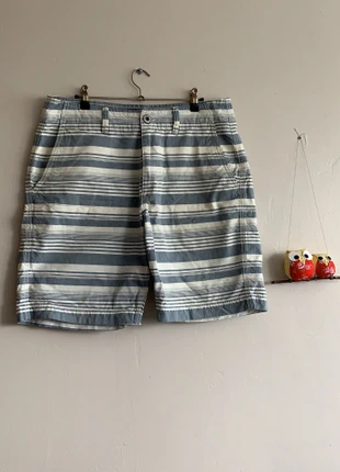 Short American Eagle, marque: American Eagle, état: Bon état, taille: M, 3,00 €, 3,85 € Protection acheteurs incluse