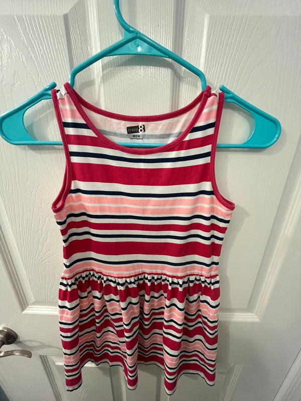 NWOT Crazy 8 girls size medium (7-8) dress 4