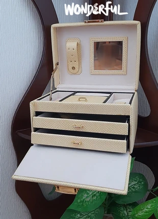 Joyero de piel nuevo con etiqueta, brand: Evasion, condizioni: Nuovo con cartellino, €20.00, €21.70 include la Protezione acquisti