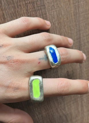 Abstract rings, marke: Abstract, zustand: Neu, größe: 53.1 mm / 16.9 mm Ø, 15,00 €, 16,45 € inklusive Vinted-Käuferschutz