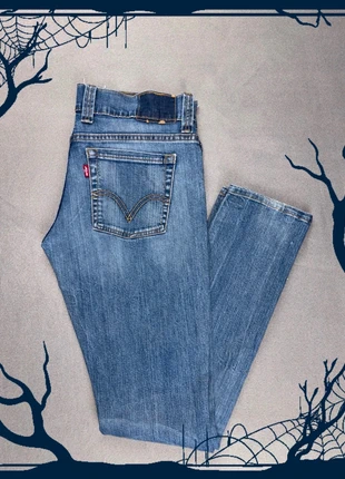 Jean Levi's Unisex W30 (FR40) - coupe Slim fit 100% Coton - Bleu, marque: Levi's, état: Très bon état, taille: W30 | FR 40, 10,00 €, 11,20 € Protection acheteurs incluse