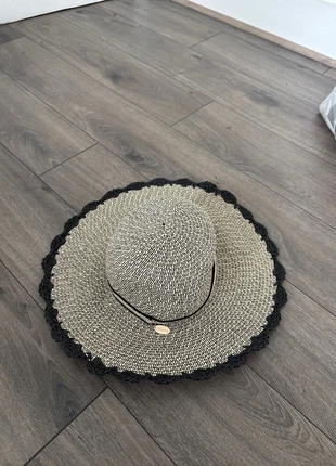 Beach Hat, brand: River Island, condition: Very good, size: One size, £5.00, £5.95 includes Buyer Protection