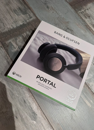 Obrázek k inzerátu: Bang & Olufsen B&O słuchawki Portal Xbox super stan gwarancja ubezpieczeni