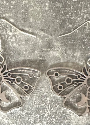 Handgemachte Motten Ohrringe aus Edelstahl, merk: Selfmade, staat: Nieuw met prijskaartje, € 4,00, € 4,90 inclusief Kopersbescherming