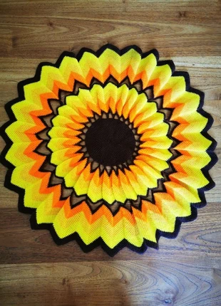 Napperon vintage crochet années 60-70 fleur tournesol bohème 60 cm, marke: Vintage, zustand: Sehr gut, 21,00 €, 22,75 € inklusive Vinted-Käuferschutz