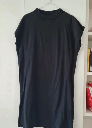 Robe noire t-shirt Weekday, marque: Weekday, état: Très bon état, taille: S / 36 / 8, 2,50 €, 3,33 € Protection acheteurs incluse