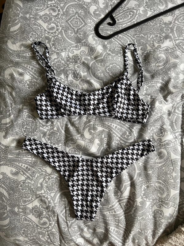 Bikini due pezzi bianco e nero 3