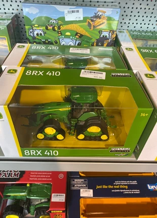 Tracteur John Deere 8Rx410, marque: Britains, état: Neuf avec étiquette, taille: 10 ans / 140 cm, 80,00 €, 84,70 € Protection acheteurs incluse