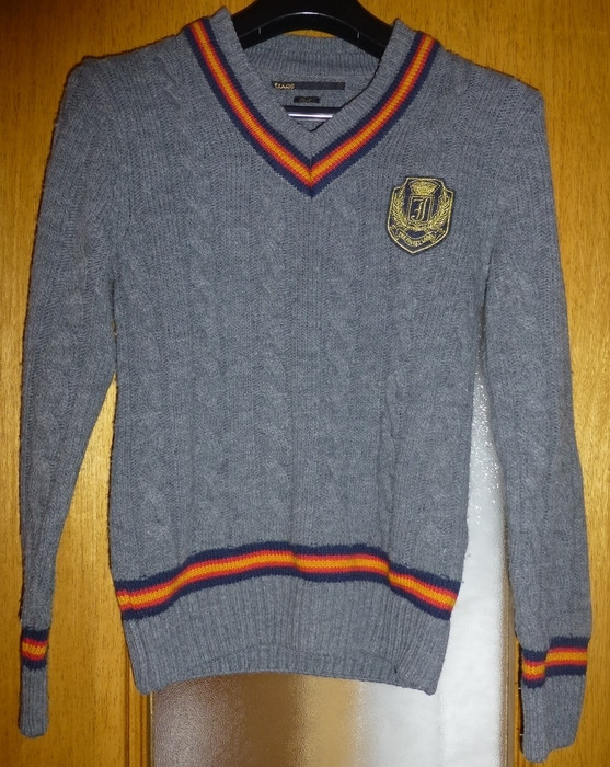 pull gris style uniforme 1