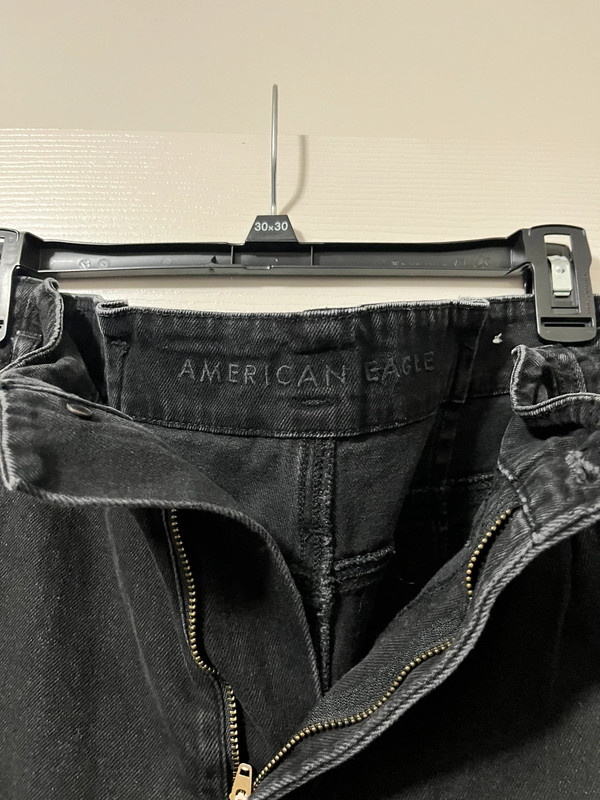 American Eagle Mom Jeans 3