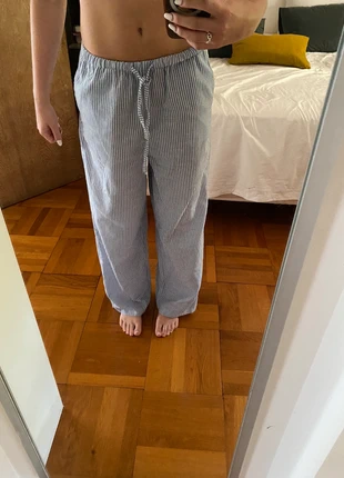 Pantalon en lin rayer bleu et blanc, marque: Shein, état: Neuf sans étiquette, taille: S / 36 / 8, 12,00 €, 13,30 € Protection acheteurs incluse