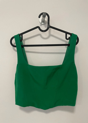 Crop top, marke: Stradivarius, zustand: Neu, größe: M / 38 / 10, 4,00 €, 4,90 € inklusive Vinted-Käuferschutz