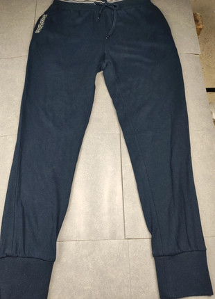 Bas de survêtement jogging épais biaggio jeans kaladas taille M, marque: Vintage Dressing, état: Bon état, taille: M, 5,00 €, 5,95 € Protection acheteurs (Pro) incluse