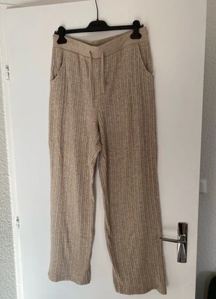 Pantalon à jambe large tendance 🌹, merk: Tendance, staat: Heel goed, maat: XL / 42 / 14, € 9,99, € 11,19 inclusief Kopersbescherming