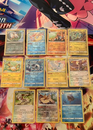 Lot de 11 cartes Pokémon rare reverse évolution céleste, marca: Pokémon, estado: Muito bom, €4.00, €4.90 inclui Proteção do Comprador Pro