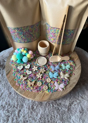 Speelrijst thema vlinders, marque: Montessori, état: Neuf sans étiquette, taille: 3 ans / 98 cm, 14,99 €, 16,44 € Protection acheteurs (Pro) incluse