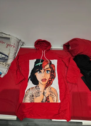 Sweat long rouge , brand: Blooshop, condition: Good, size: One size, €6.00, €7.00 includes Buyer Protection