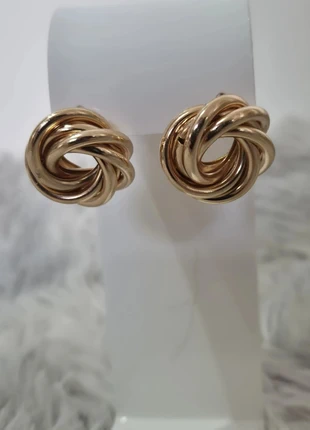 Boucles d’oreilles nœud doré – élégantes et intemporelles, marque: LOOK, état: Très bon état, 4,99 €, 5,94 € Protection acheteurs incluse