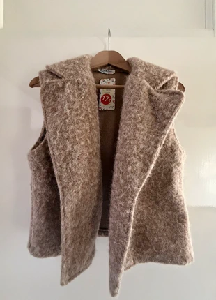 Wollig gilet, marque: Made In Italy, état: Neuf avec étiquette, taille: Taille unique, 12,00 €, 13,30 € Protection acheteurs incluse