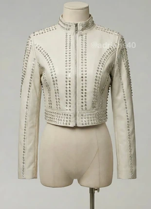 Veste courte cloutée en faux cuir 💎, brand: MOCHY, condizioni: Nuovo con cartellino, taglia: M / IT 42 / EU 38, €55.00, €58.45 include la Protezione acquisti